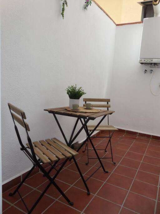 Precioso Piso De 2 Habitaciones Armilla Exterior photo