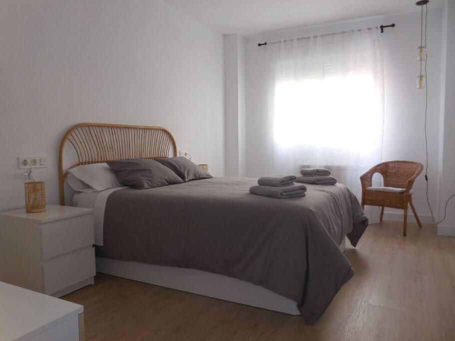Precioso Piso De 2 Habitaciones Armilla Exterior photo