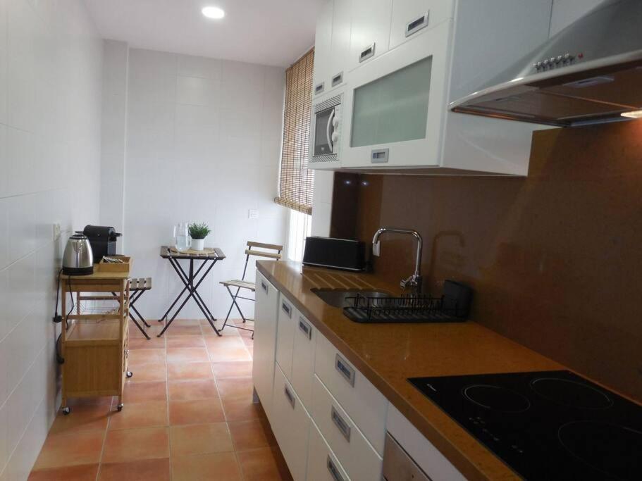 Precioso Piso De 2 Habitaciones Armilla Exterior photo